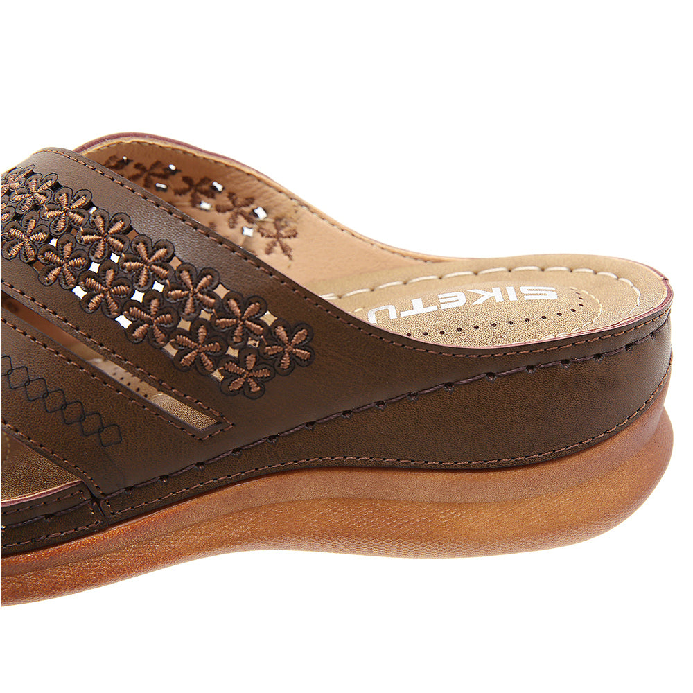 Catalina™ Retro Sandals