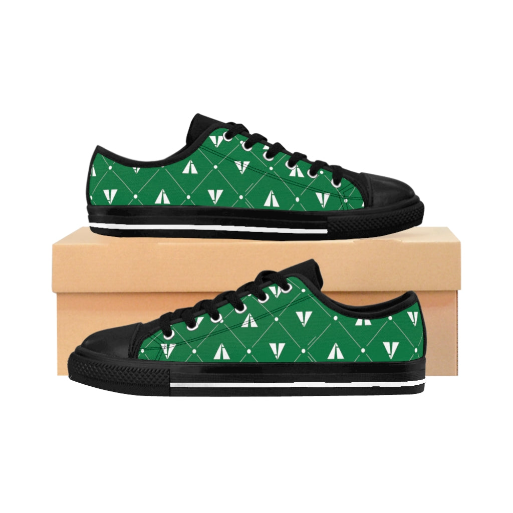 Decorum™ Sneakers by Infinit: Evergreen