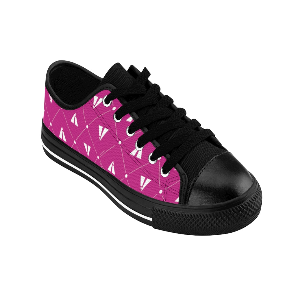 Decorum™ Sneakers by Infinit: Sizzle