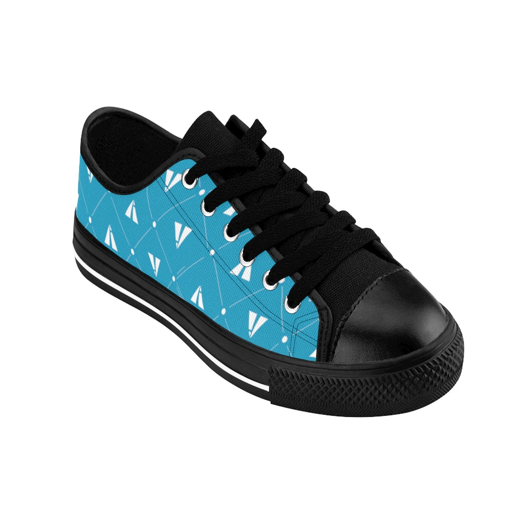 Decorum™ Sneakers by Infinit: Medianic